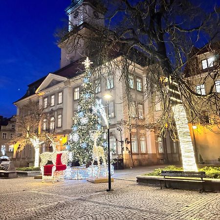 Habibi Plac Ratuszowy Jelenia Góra Exterior foto